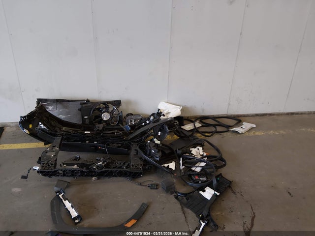 Продажа на аукционе авто 2026 Hyundai Tucson Limited, vin: 5NMJECDE8TH681042, номер лота: 44751034