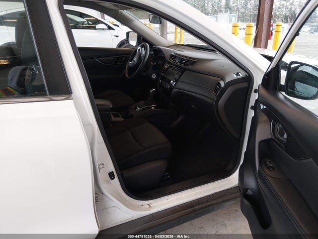JN8AT2MV1LW139881 Nissan Rogue S Intelligent Awd