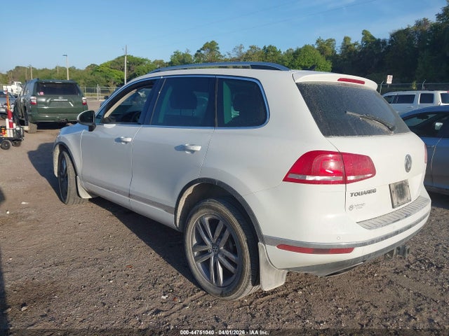 Продаж на аукціоні авто 2016 Volkswagen Touareg Vr6 Lux, vin: WVGEF9BP7GD010705, номер лоту: 44751040