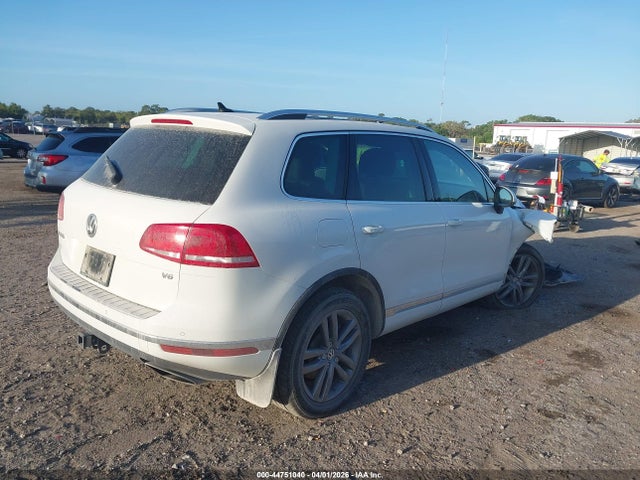 Продаж на аукціоні авто 2016 Volkswagen Touareg Vr6 Lux, vin: WVGEF9BP7GD010705, номер лоту: 44751040