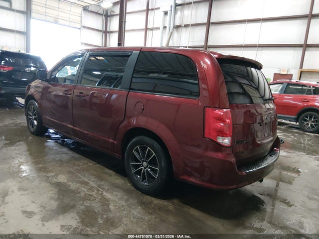 2C4RDGBG2JR161231 Dodge Grand Caravan Se Plus