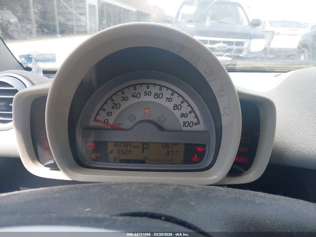 2011 Smart Fortwo Passion/pure მანქანა იყიდება აუქციონზე, vin: WMEEJ3BA2BK432298, აუქციონის ნომერი: 44751096