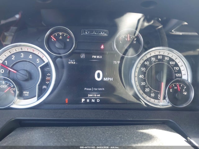 Продажа на аукционе авто 2016 Ram 2500 Laramie, vin: 3C6UR5NL4GG311581, номер лота: 44751102