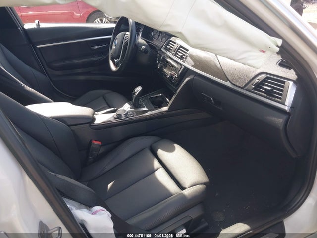 WBA8D9G5XHNU58685 BMW 330i Xdrive