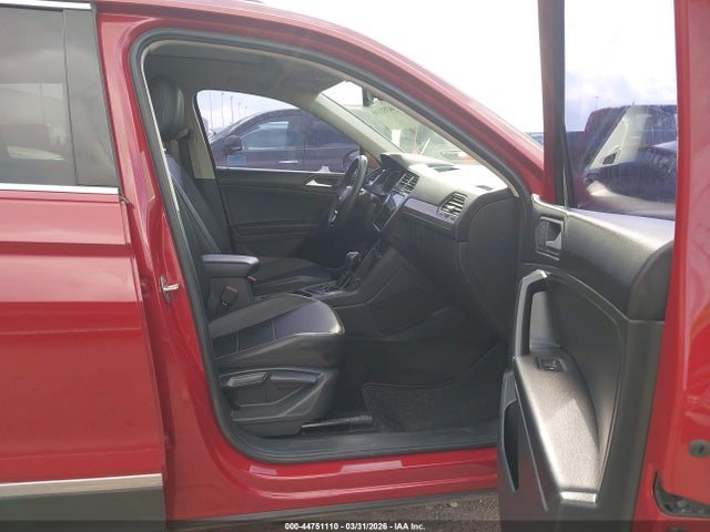 2020 Volkswagen Tiguan მანქანა იყიდება აუქციონზე, vin: 3VV3B7AX7LM039571, აუქციონის ნომერი: 44751110