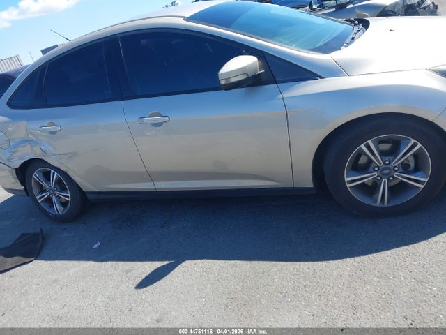 Ford FOCUS SE 2017 1FADP3FE1HL251840 Image 13
