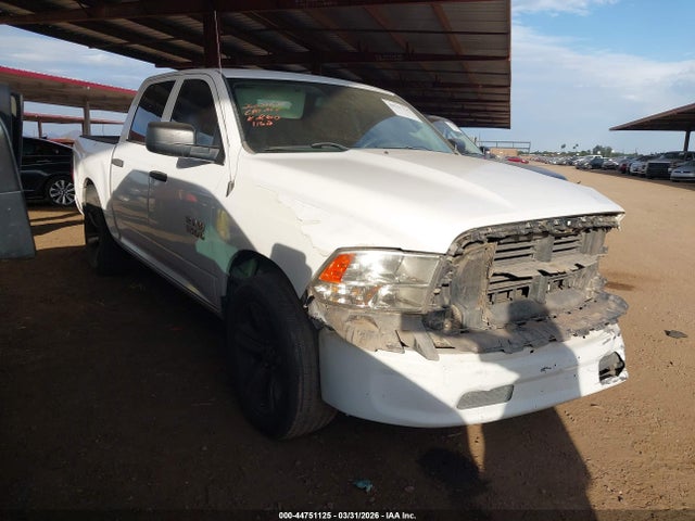 2015 RAM 1500 1C6RR6KG0FS501162