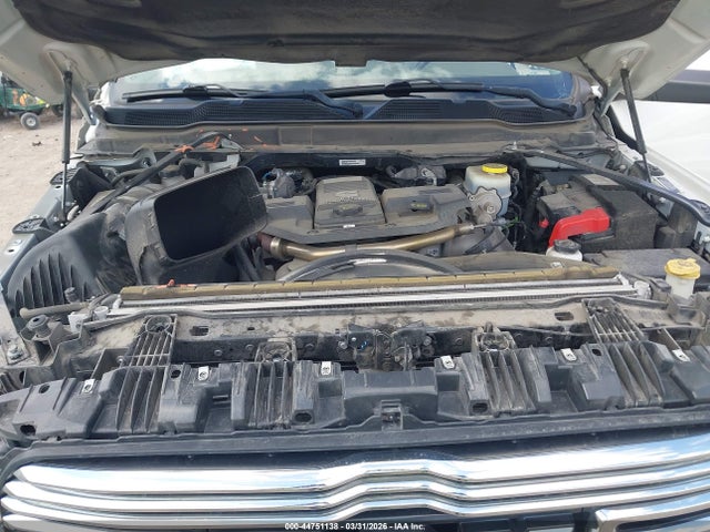44751138 :رقم المزاد ، 3C6UR5FL7MG606975 vin ، 2021 Ram 2500 Laramie  4x4 6'4 Box مزاد بيع