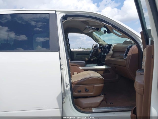 44751138 :رقم المزاد ، 3C6UR5FL7MG606975 vin ، 2021 Ram 2500 Laramie  4x4 6'4 Box مزاد بيع
