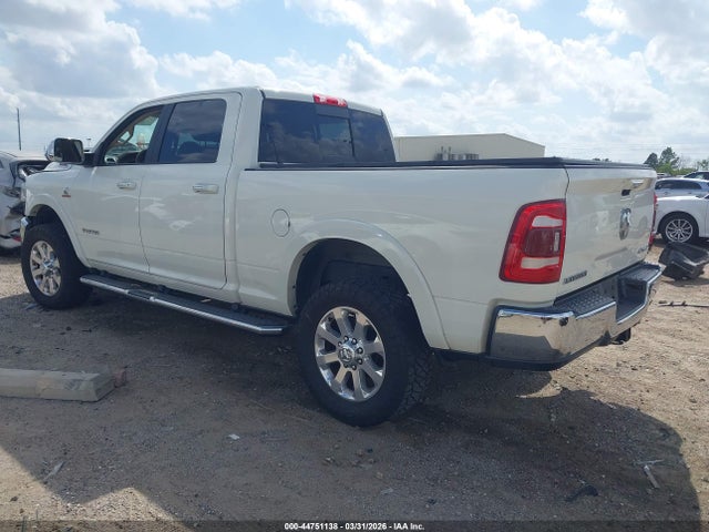 44751138 :رقم المزاد ، 3C6UR5FL7MG606975 vin ، 2021 Ram 2500 Laramie  4x4 6'4 Box مزاد بيع