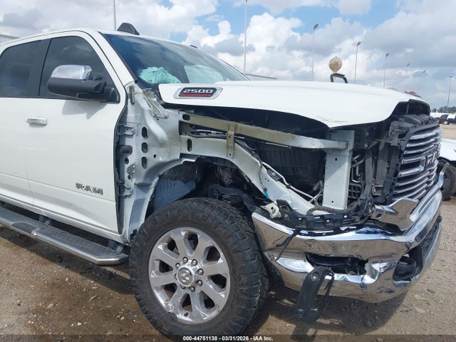 44751138 :رقم المزاد ، 3C6UR5FL7MG606975 vin ، 2021 Ram 2500 Laramie  4x4 6'4 Box مزاد بيع