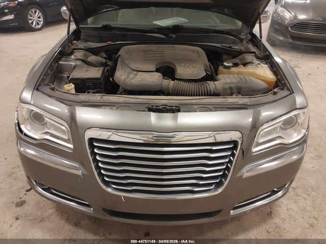 44751149 :رقم المزاد ، 2C3CA5CG5BH583085 vin ، 2011 Chrysler 300 Limited مزاد بيع