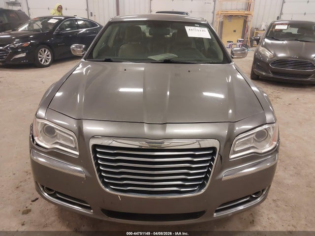 44751149 :رقم المزاد ، 2C3CA5CG5BH583085 vin ، 2011 Chrysler 300 Limited مزاد بيع