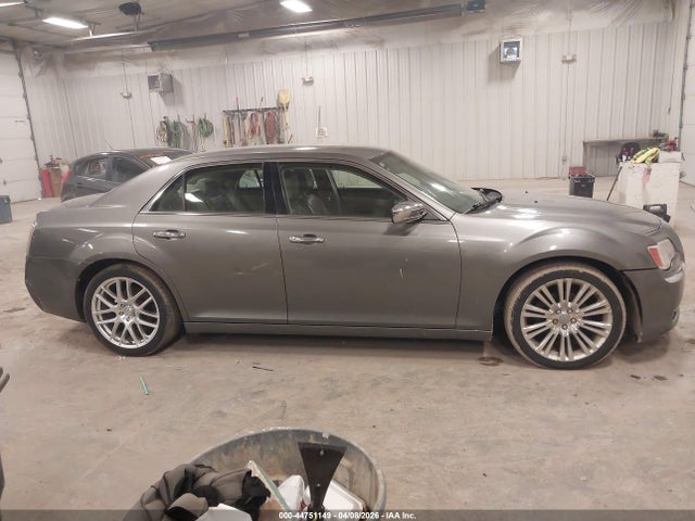 44751149 :رقم المزاد ، 2C3CA5CG5BH583085 vin ، 2011 Chrysler 300 Limited مزاد بيع