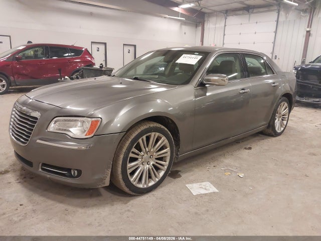 44751149 :رقم المزاد ، 2C3CA5CG5BH583085 vin ، 2011 Chrysler 300 Limited مزاد بيع