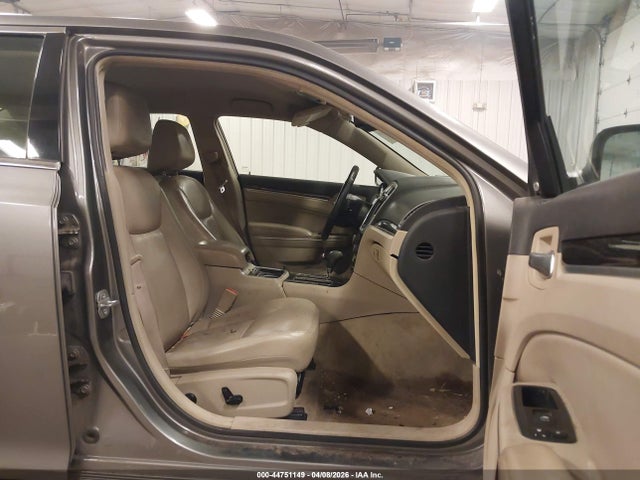 44751149 :رقم المزاد ، 2C3CA5CG5BH583085 vin ، 2011 Chrysler 300 Limited مزاد بيع
