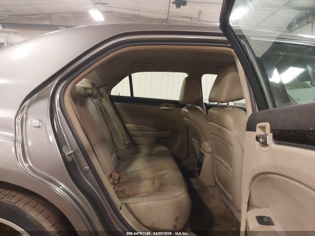 44751149 :رقم المزاد ، 2C3CA5CG5BH583085 vin ، 2011 Chrysler 300 Limited مزاد بيع