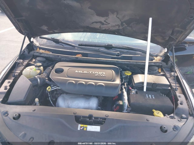 Продаж на аукціоні авто 2015 Chrysler 200 S, vin: 1C3CCCBB2FN680083, номер лоту: 44751165