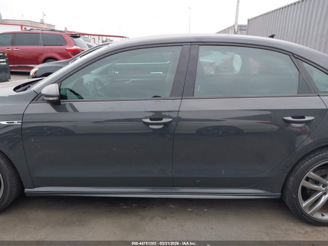 Продаж на аукціоні авто 2018 Volkswagen Passat 2.0t R-line/2.0t S, vin: 1VWAA7A31JC016322, номер лоту: 44751202