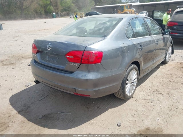 44751218 :رقم المزاد ، 3VWDP7AJ8DM419730 vin ، 2013 Volkswagen Jetta 2.5l Se مزاد بيع