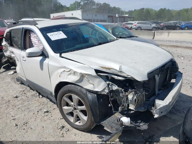 44751226 :رقم المزاد ، 4S4BRCCCXD3283299 vin ، 2013 Subaru Outback 2.5i Premium مزاد بيع