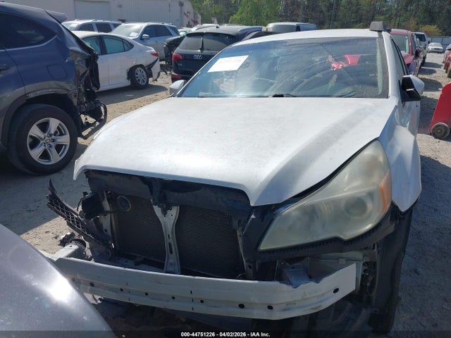 44751226 :رقم المزاد ، 4S4BRCCCXD3283299 vin ، 2013 Subaru Outback 2.5i Premium مزاد بيع