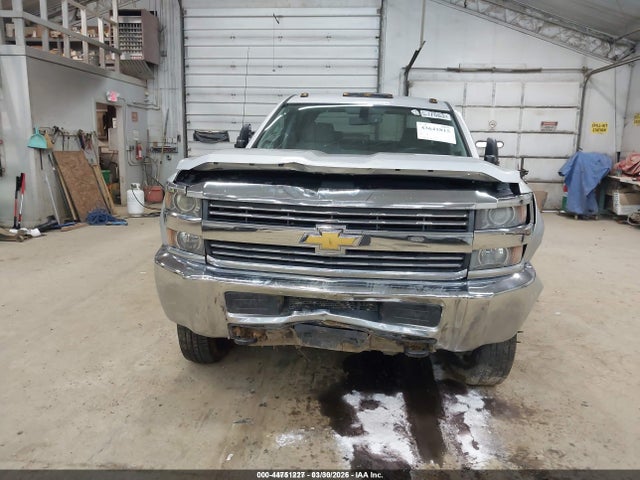 Продаж на аукціоні авто 2015 Chevrolet Silverado 3500hd Wt, vin: 1GC4KYC8OFF172790, номер лоту: 44751227