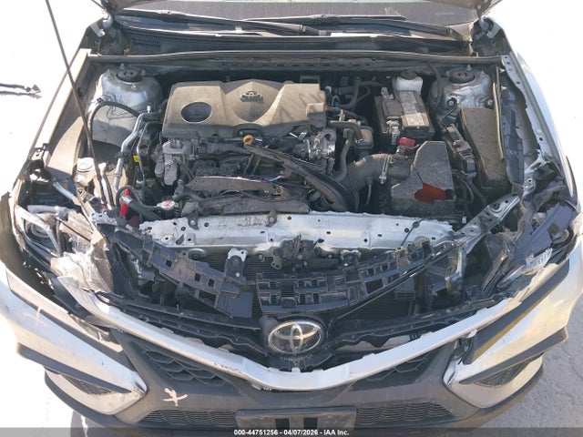 2022 Toyota Camry Se Nightshade Special Awd მანქანა იყიდება აუქციონზე, vin: 4T1G11BK6NU053992, აუქციონის ნომერი: 44751256