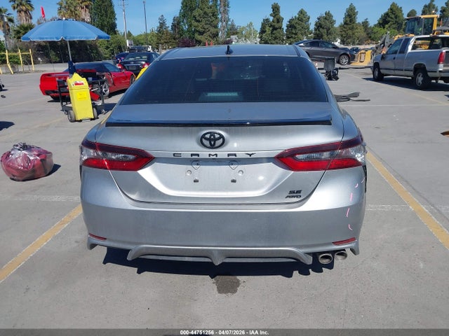 2022 Toyota Camry Se Nightshade Special Awd მანქანა იყიდება აუქციონზე, vin: 4T1G11BK6NU053992, აუქციონის ნომერი: 44751256