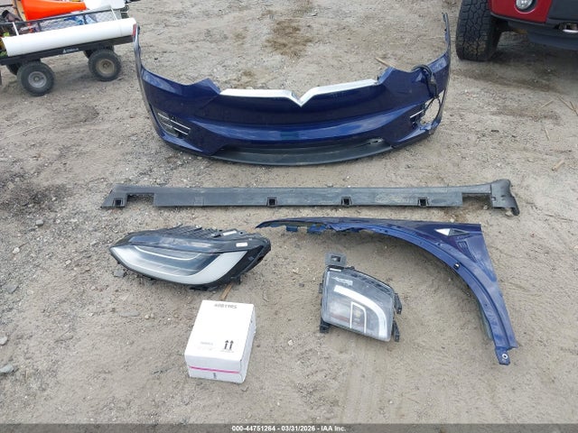 Продаж на аукціоні авто 2018 Tesla Model X 100d/75d/p100d, vin: 5YJXCAE26JF093759, номер лоту: 44751264