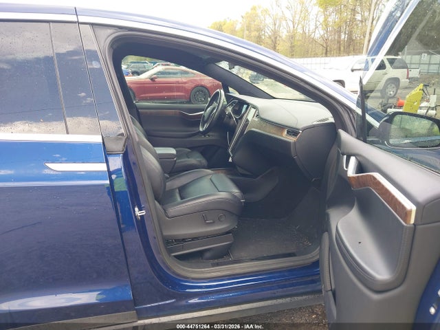Продаж на аукціоні авто 2018 Tesla Model X 100d/75d/p100d, vin: 5YJXCAE26JF093759, номер лоту: 44751264