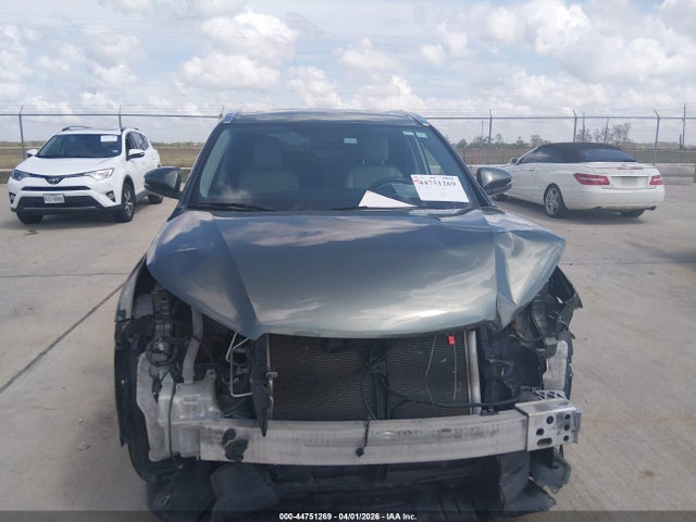 5TDKZRFHXKS351918 Toyota Highlander Xle