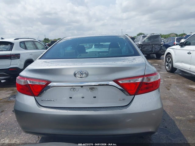 Продажа на аукционе авто 2015 Toyota Camry Le, vin: 4T4BF1FK4FR496865, номер лота: 44751270