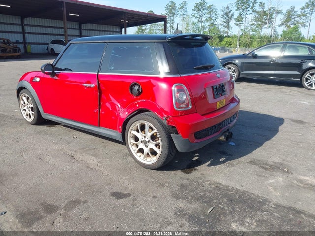 2009 MINI COOPER S WMWMF73549TT96992 Photo 2