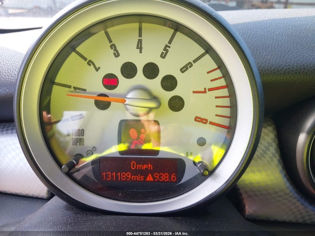 2009 MINI COOPER S WMWMF73549TT96992 Photo 6