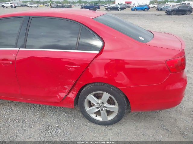 44751319 :رقم المزاد ، 3VWLL7AJXEM358342 vin ، 2014 Volkswagen Jetta 2.0l Tdi مزاد بيع