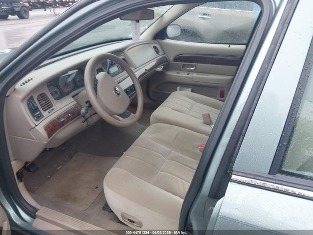 2005 MERCURY GRAND MARQUIS 2MEFM74W85X645881 Photo 4