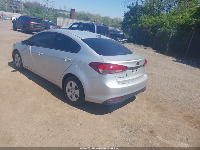Продаж на аукціоні авто 2017 Kia Forte Lx, vin: 3KPFK4A70HE071466, номер лоту: 44751336
