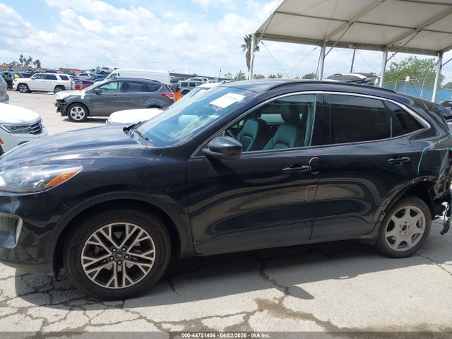 1FMCU9H65LUB10808 Ford ESCAPE SEL