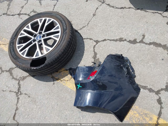 1FMCU9H65LUB10808 Ford ESCAPE SEL