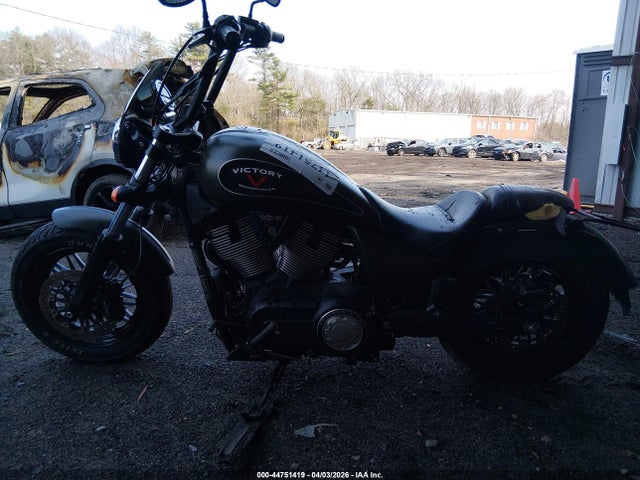 Victory Motorcycles Gunner 2017 5VPCGBAB3H3058412 Image 12