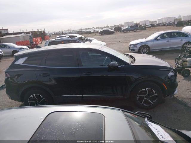 KNDPUCAG7P7061797 KIA Sportage Hybrid Lx