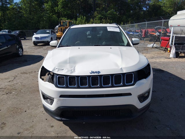 44751433 :رقم المزاد ، 3C4NJCBB6KT615614 vin ، 2019 Jeep Compass Latitude Fwd مزاد بيع