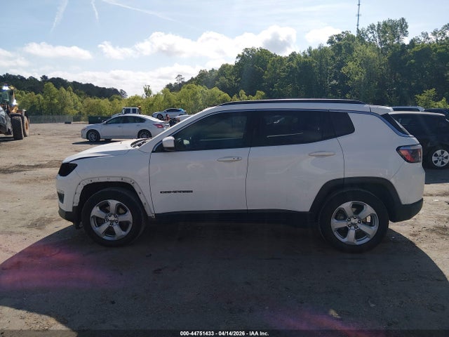 44751433 :رقم المزاد ، 3C4NJCBB6KT615614 vin ، 2019 Jeep Compass Latitude Fwd مزاد بيع