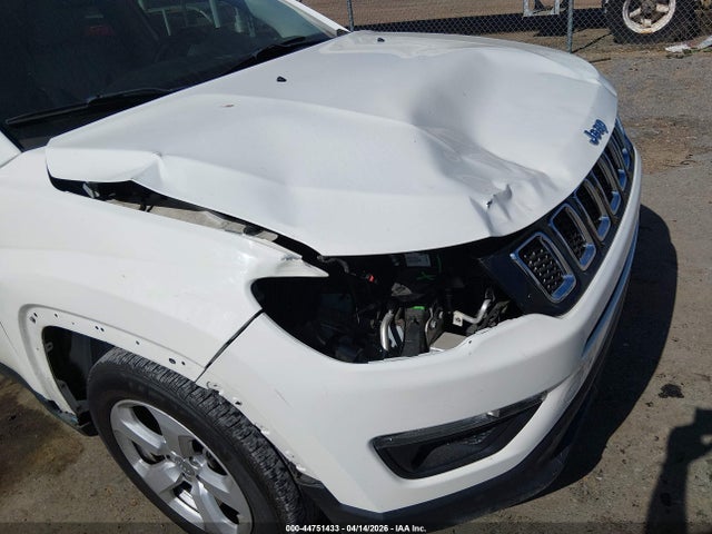44751433 :رقم المزاد ، 3C4NJCBB6KT615614 vin ، 2019 Jeep Compass Latitude Fwd مزاد بيع