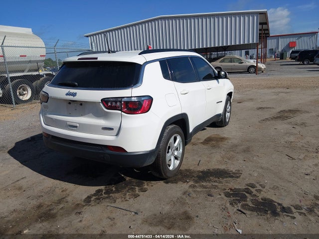 44751433 :رقم المزاد ، 3C4NJCBB6KT615614 vin ، 2019 Jeep Compass Latitude Fwd مزاد بيع