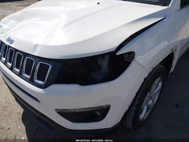44751433 :رقم المزاد ، 3C4NJCBB6KT615614 vin ، 2019 Jeep Compass Latitude Fwd مزاد بيع