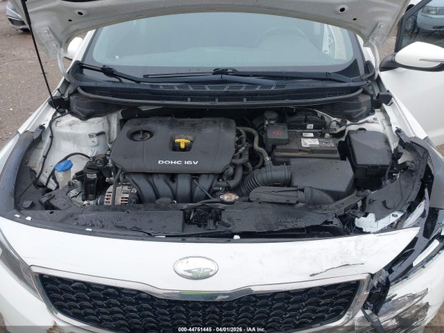 44751445 :رقم المزاد ، 3KPFL4A73JE224604 vin ، 2018 Kia Forte S مزاد بيع