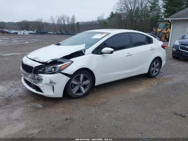 44751445 :رقم المزاد ، 3KPFL4A73JE224604 vin ، 2018 Kia Forte S مزاد بيع