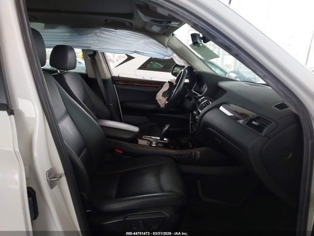 2017 BMW X3 5UXWZ7C31H0X40181 Photo 4